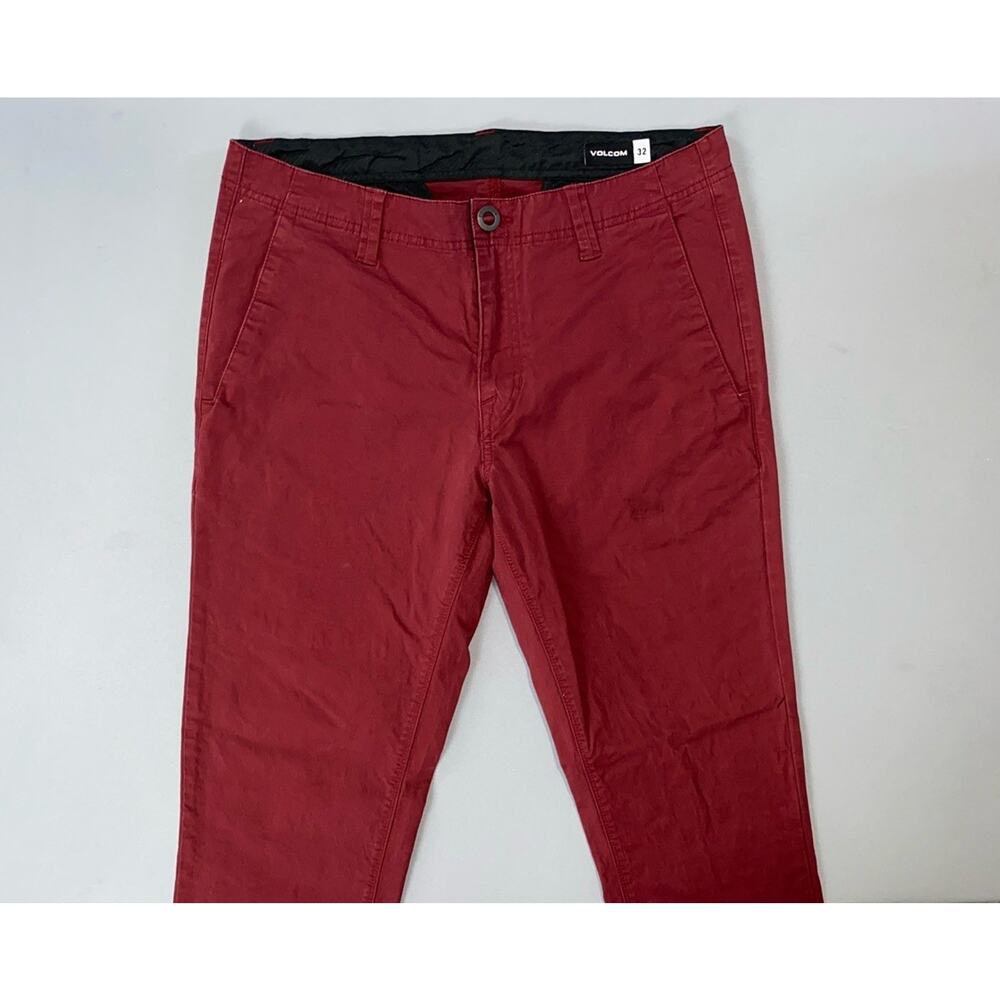 Volcom Men's Vmonty Flat Front Stretch Chino Skate Pants. Red, Men's 32X31. GUC!